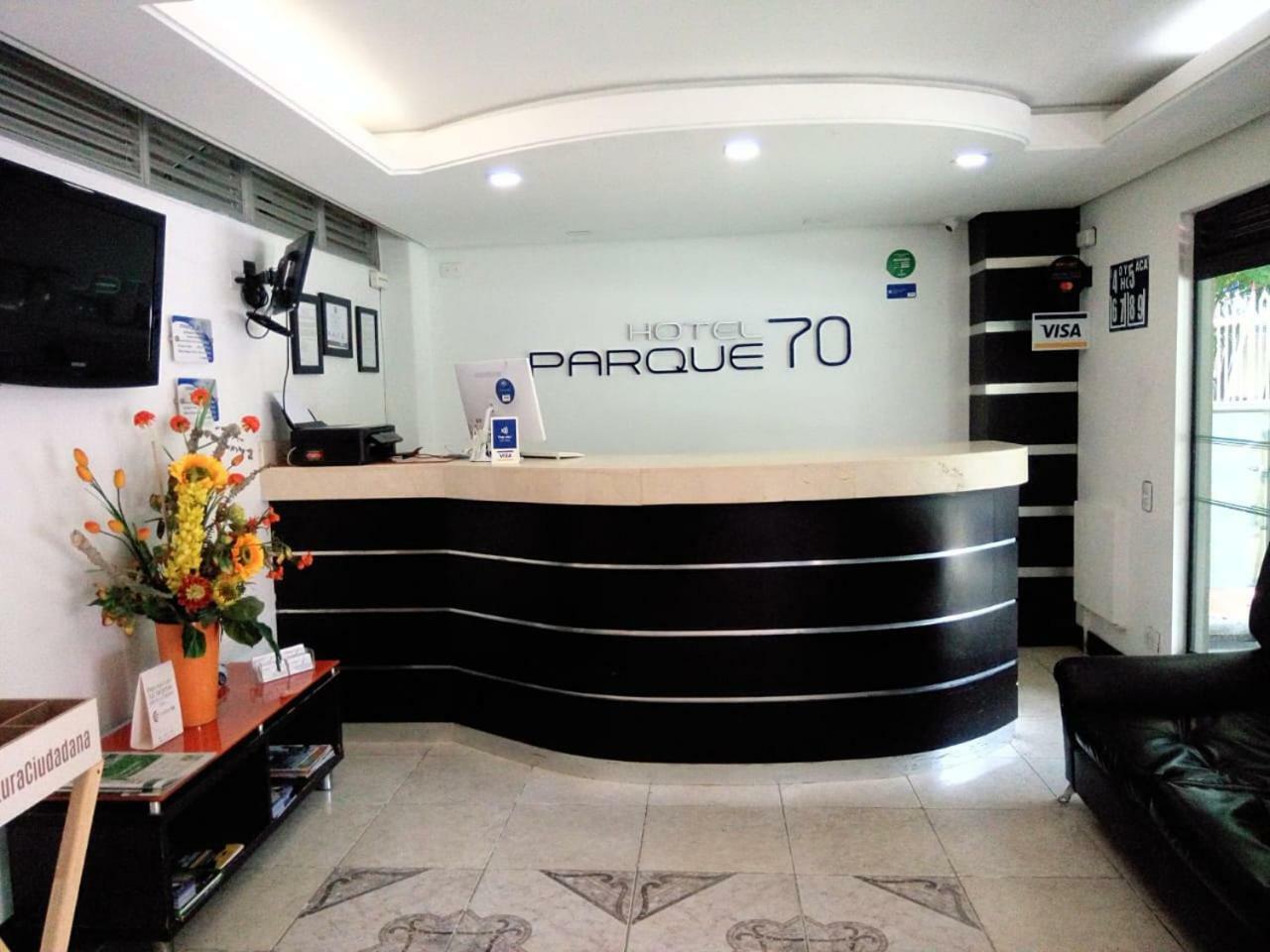 Hotel Parque 70 Medellin Exterior photo
